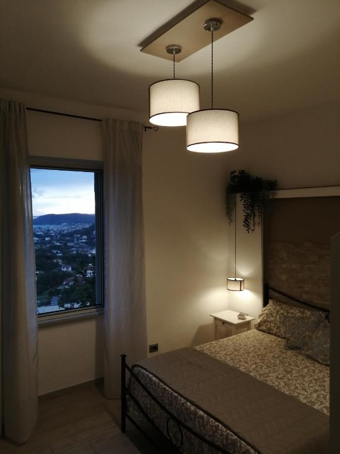 Prima Stella Tourist Rooms Minturno Exteriör bild